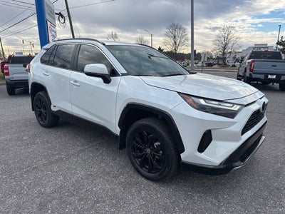 2025 Toyota RAV4 Hybrid SE