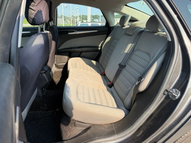 2016 Ford Fusion S