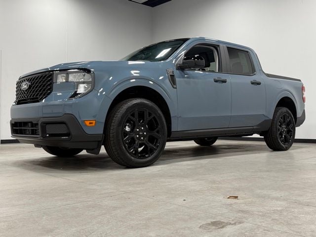 2025 Ford Maverick XLT BLACK APPEARANCE PKG.