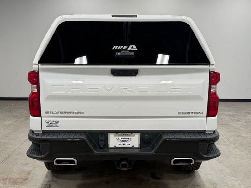 2022 Chevrolet Silverado Custom Trail Boss