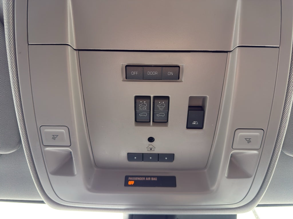 2017 Chevrolet Silverado High Country