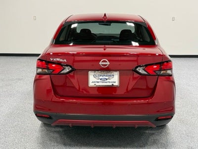 2025 Nissan Versa 1.6 SV