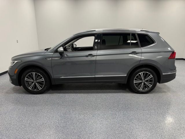 2024 Volkswagen Tiguan 2.0T Wolfsburg Edition