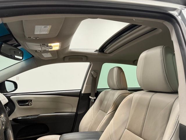 2018 Toyota Avalon Hybrid Limited