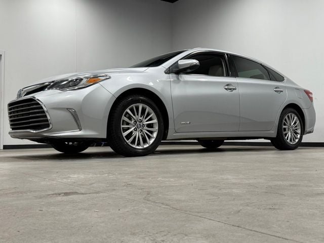 2018 Toyota Avalon Hybrid Limited