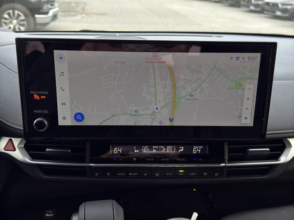 2025 Toyota Sienna Platinum