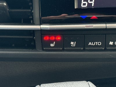 2025 Toyota Sienna Platinum