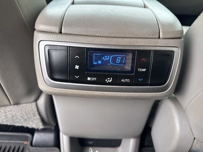 2017 Toyota Highlander SE