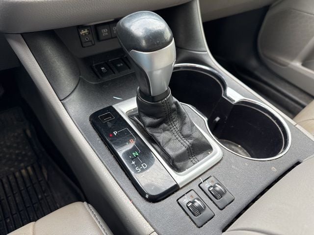 2017 Toyota Highlander SE