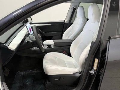 2024 Tesla Model Y Long Range