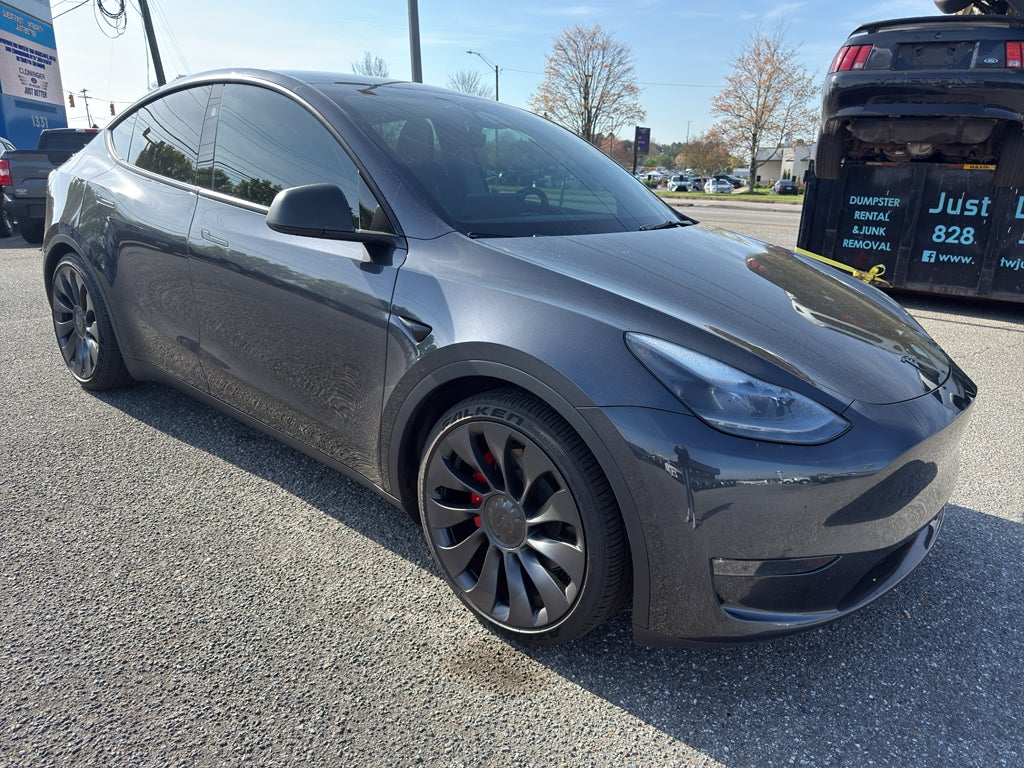 2024 Tesla Model Y Performance