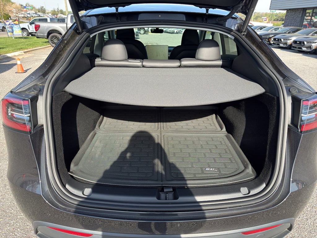 2024 Tesla Model Y Performance