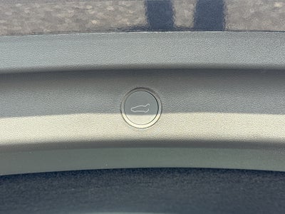 2024 Tesla Model Y Performance