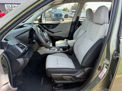 2019 Subaru Forester Base