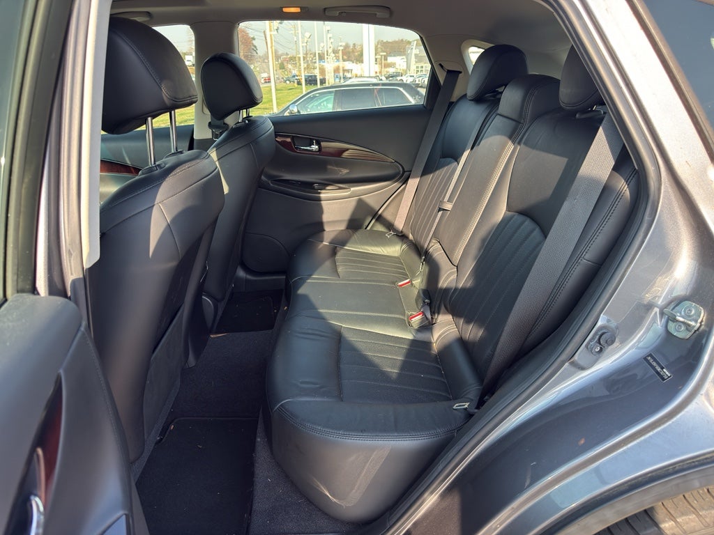 2016 INFINITI QX50 RWD 4DR