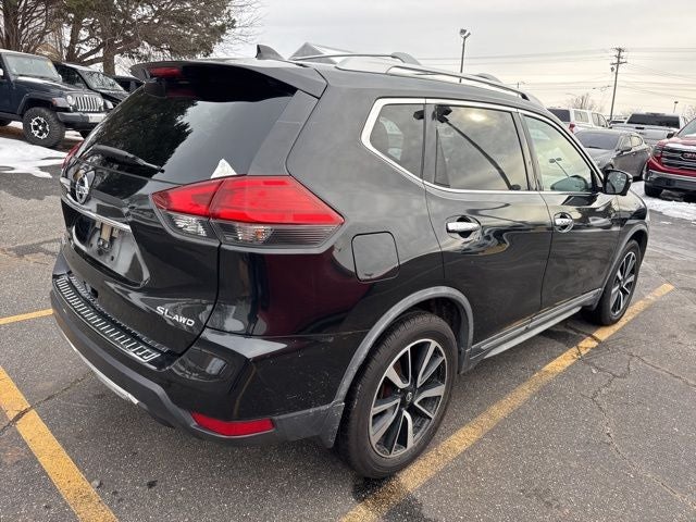 2017 Nissan Rogue SL