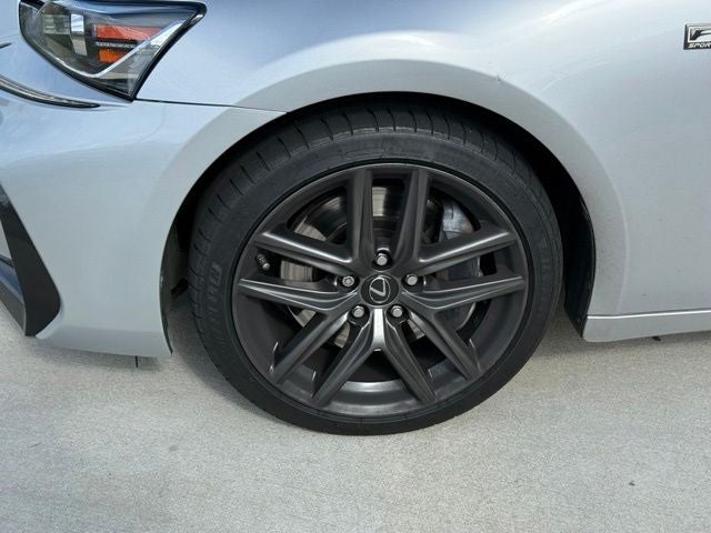 2017 Lexus IS 200t