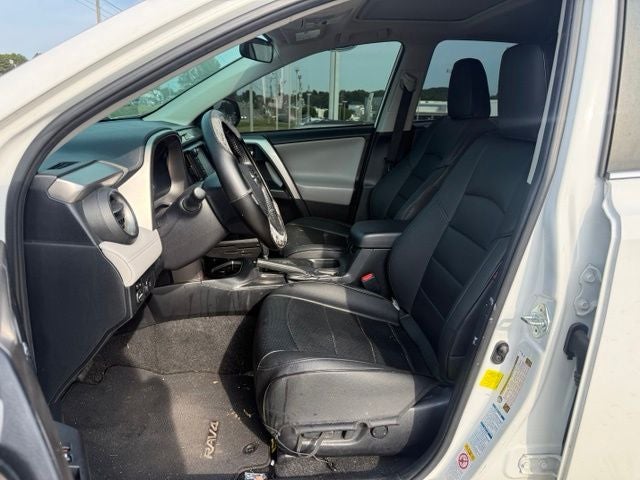 2018 Toyota RAV4 Hybrid XLE