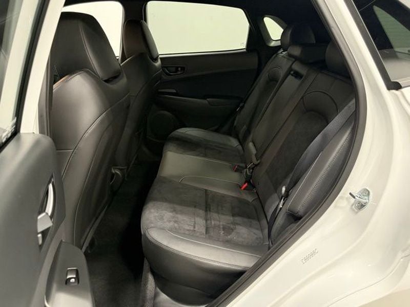 2022 Hyundai Kona N Base