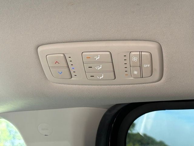 2022 Kia Carnival LXS