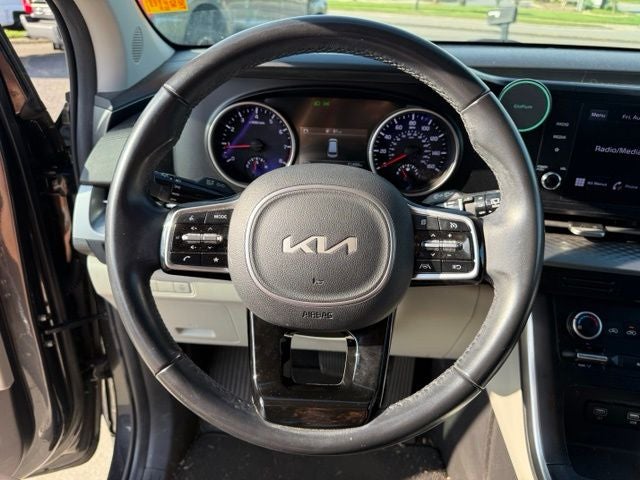 2022 Kia Carnival LXS
