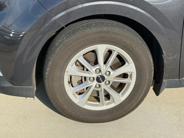 2022 Kia Carnival LXS