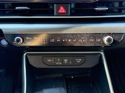 2025 Kia Carnival SX