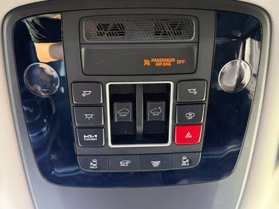 2025 Kia Carnival SX