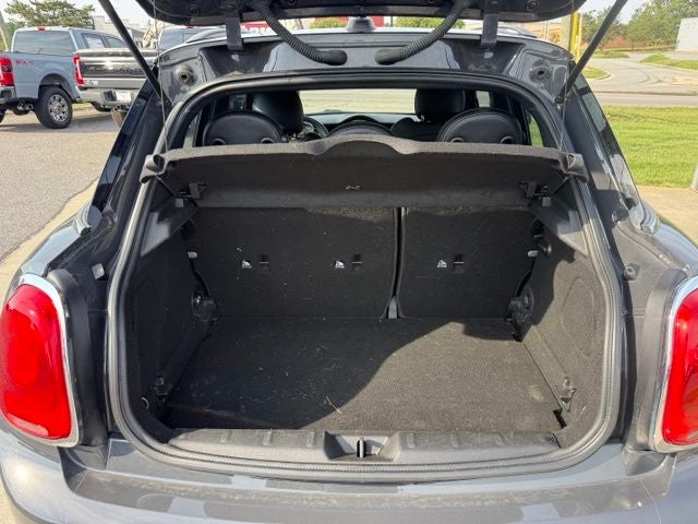 2016 MINI Cooper S Base