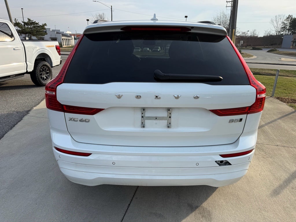 2022 Volvo XC60 Momentum