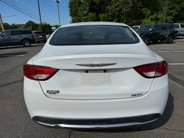 2015 Chrysler 200 Limited