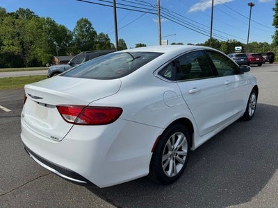 2015 Chrysler 200 Limited