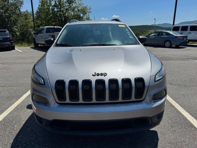 2017 Jeep Cherokee Sport