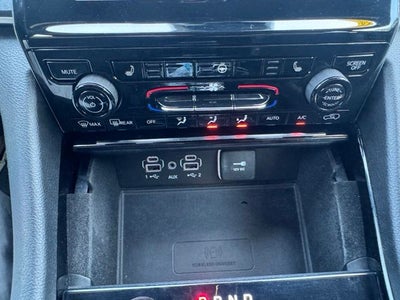 2022 Jeep Grand Cherokee L Altitude