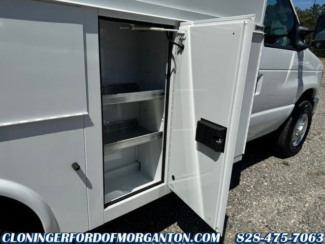 2026 Ford E-350SD Base Cutaway