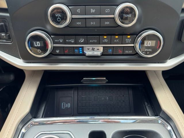 2022 Ford Expedition Max XLT