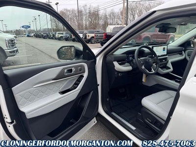 2026 Ford Explorer Platinum