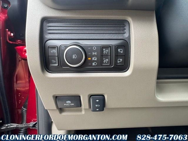 2026 Ford F-350SD Platinum DRW