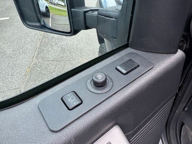 2015 Ford F-350SD Lariat