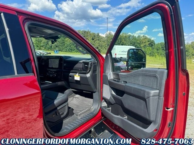 2026 Ford F-350SD Lariat DRW