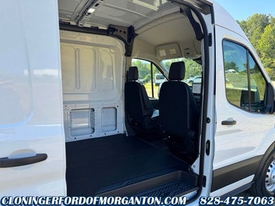 2027 Ford Transit-250 Base