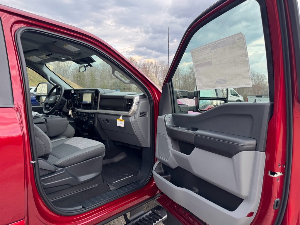 2026 Ford F-450SD XLT DRW