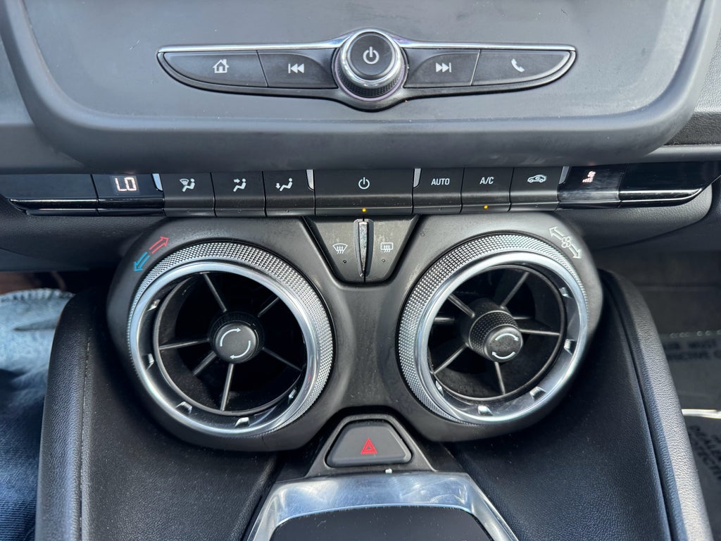 2022 Chevrolet Camaro LT1