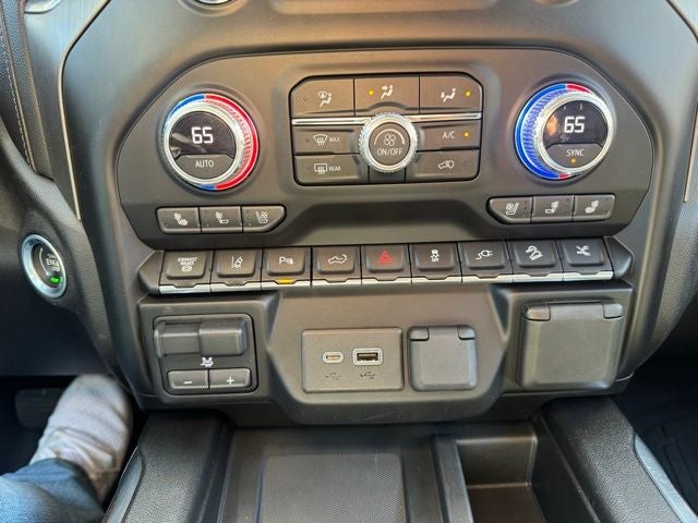 2022 GMC Sierra 3500HD Denali