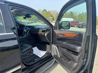 2019 Cadillac Escalade Luxury