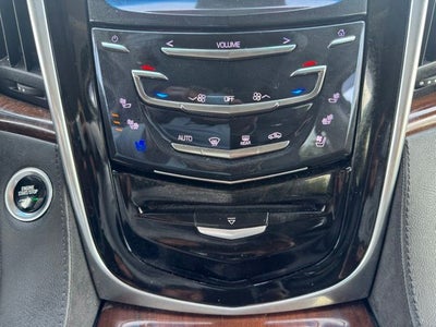 2019 Cadillac Escalade Luxury