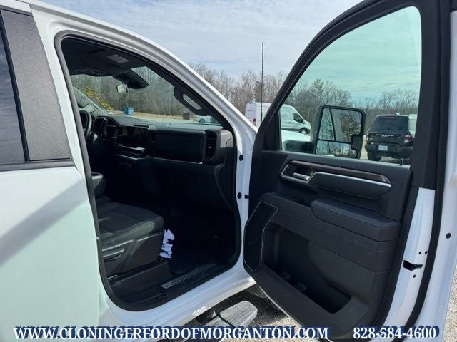 2025 Chevrolet Silverado 2500HD LT