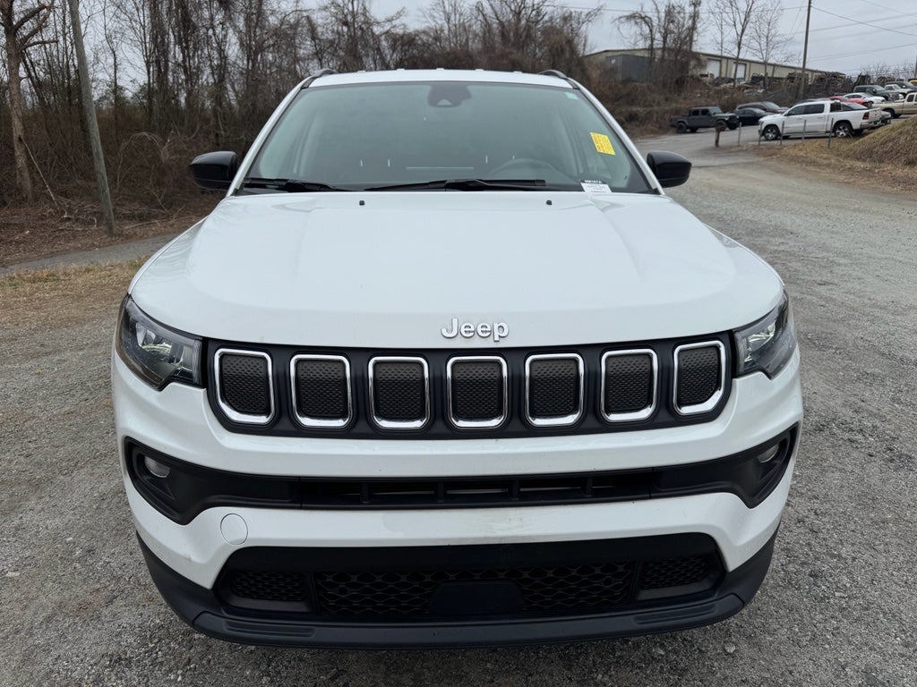 2022 Jeep Compass Latitude Lux