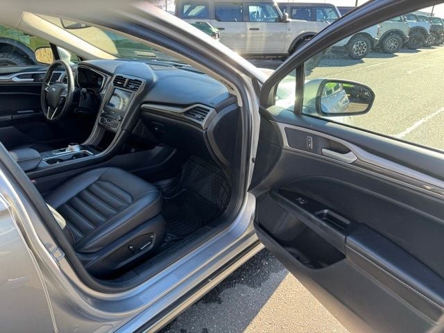 2020 Ford Fusion SEL