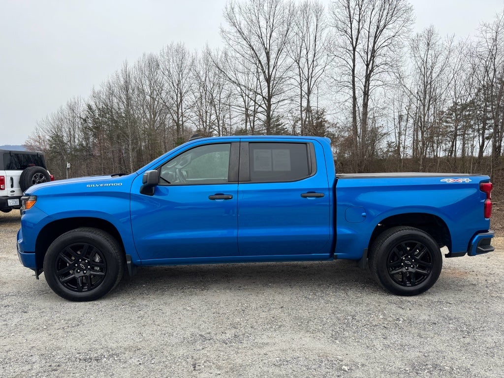 2022 Chevrolet Silverado 1500 Custom